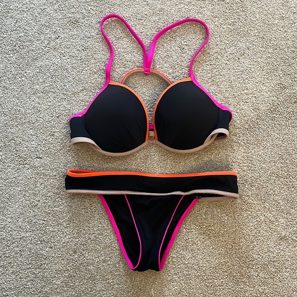 Victoria's Secret Other - Victoria’s Secret neon trim bikini swimsuit set
